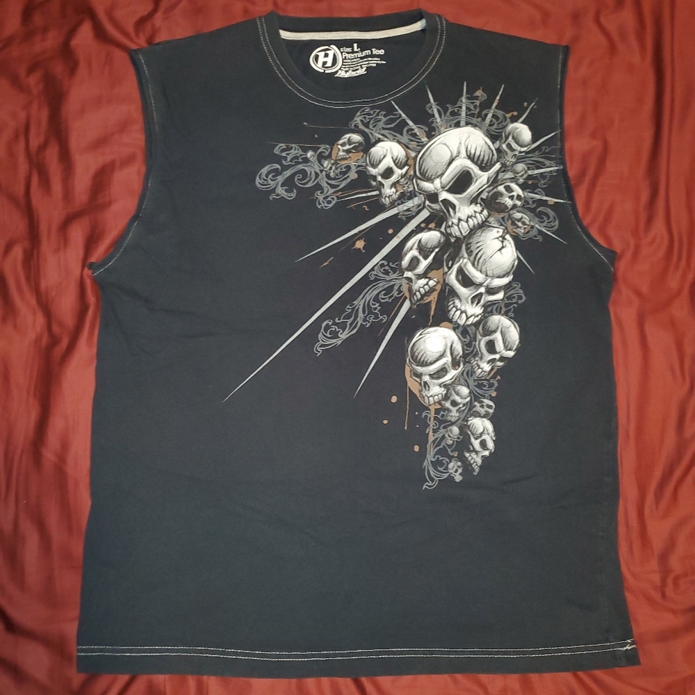 Men's Black Skull Graphic Muscle Tee